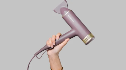 REMINGTON: AIRviveÔ IL NUOVO PHON CON IL MOTORE DIGITALE