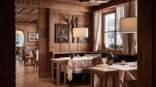 HOTEL TYROL DI SELVA DI VAL GARDENA: 60 ANNI DI STORIA