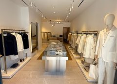 ELEVENTY: INAUGURATA LA NUOVA BOUTIQUE A SANTORINI