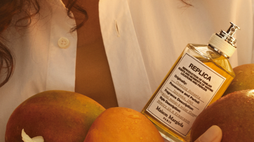 REPLICA: MAISON MARGIELA FRAGRANCES PORTA IL SUO UNIVERSO OLFATTIVO ALLA RINASCENTE DI MILANO